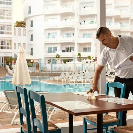 Üdülőközpont Sunwing Fanabe