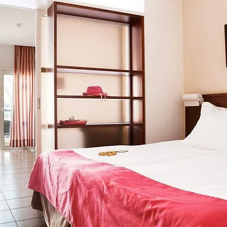 Sunwing Fanabe 度假村 阿德耶